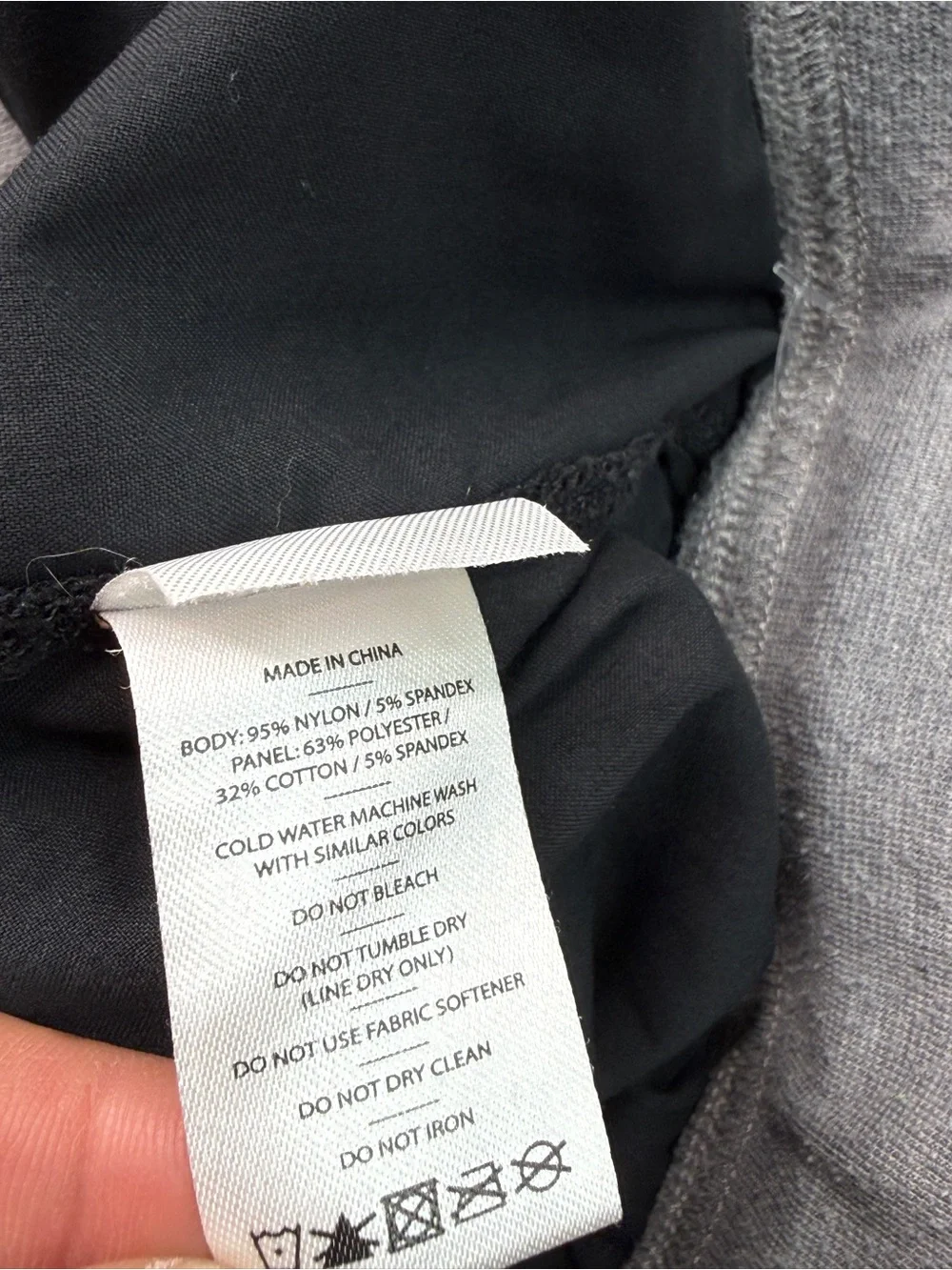 Rhone Bullit OG Men's XL Black Athletic Shorts with Gray Elastic Waistband 7”